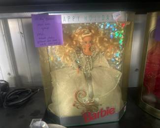 HAPPY HOLIDAYS BARBIE