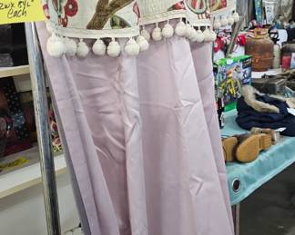 SET OF CURTAINS