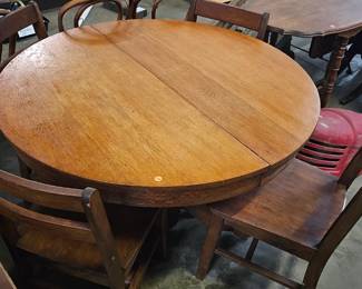 TABLE AND CHAIRS