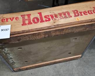 holsum wooden bread tray