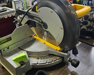 MITER SAW