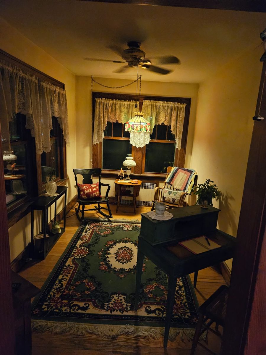 Estate Sale house contents in Hawthorne, NJ starts on 11/10/2023