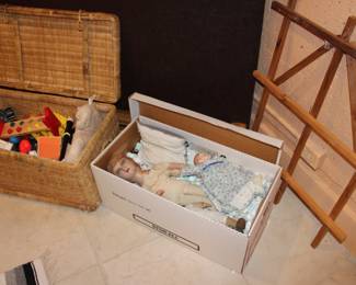 Toys and antique dolls