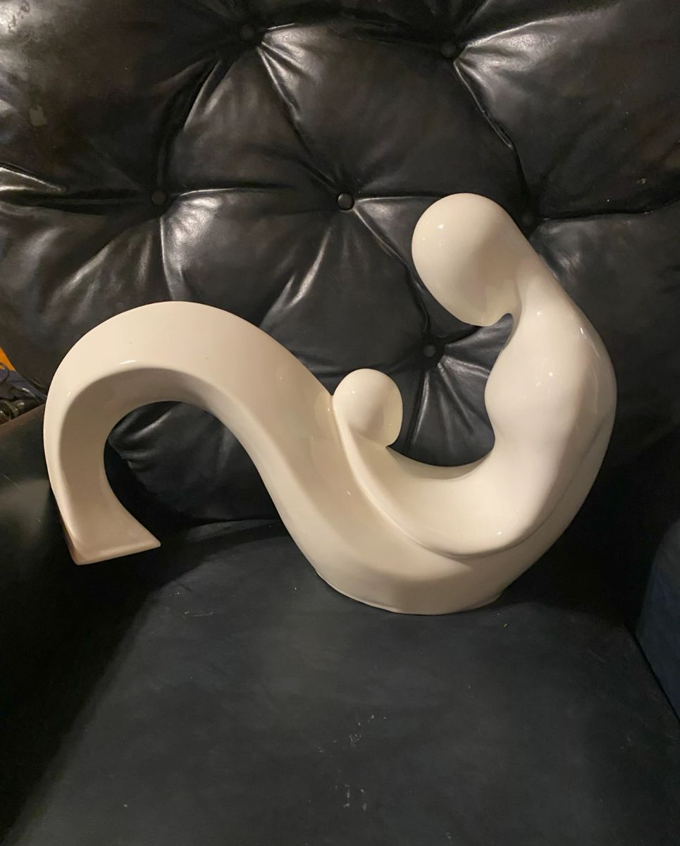 Vintage Vanguard Studios Mother with Child Ceramic Modern Sculpture 18" x 13 1/2 " x 7", Matte Pearl Finish, Cork Bottom Pad Intact.