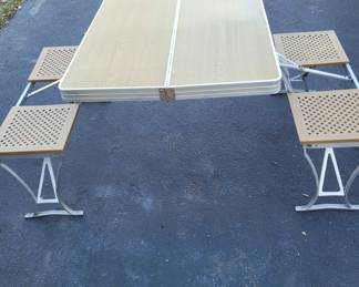 Folding metal picnic table
