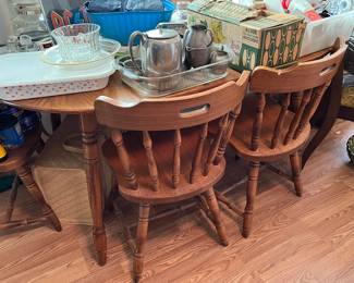 Formica topped kitchen table and chairs