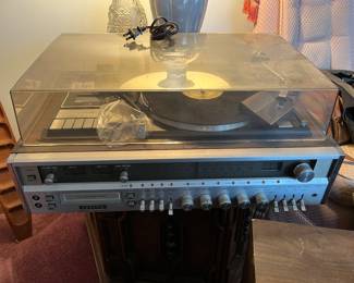 Zenith Allegro 1500 record player and speaker set