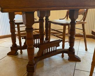 This table is all about that base.