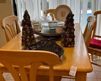 Kitchen Dining Table