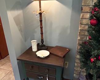 Ethan Allen Side/End Table