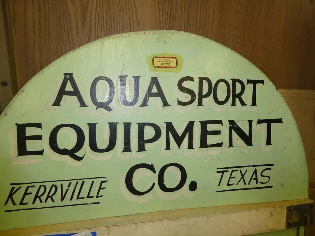 The Tommy Bartlett Memorabilia Online Only Auction starts on 11/3/2023