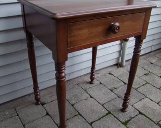 Lot 44:  C/1870 Walnut Nightstand, single drawer, spool turned legs, professionally refinished, 22" l. x 18" w. x 28 1/2" tall.  Cond:  No damage found.  Est. $100 - 150.