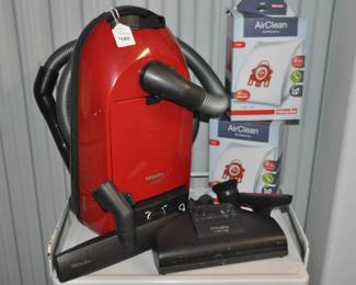 Miele Flamenco II Bagged Canister Vacuum Cleaner S251i Includes AirClean Filtration Bags, Tested Works ($185)