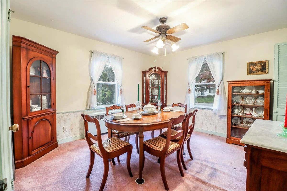 BUCKINGHAM ESTATE SALE Fairfield, CT starts on 11/17/2023