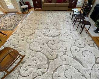 11’ by 15’ rug by Safavieh