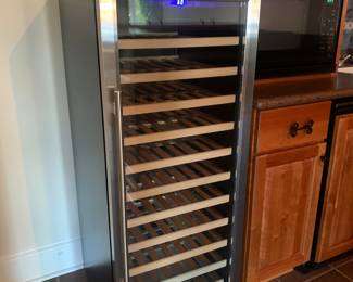 upright wine refrigerator by Kalamera