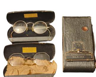 We have over 1000 antiques