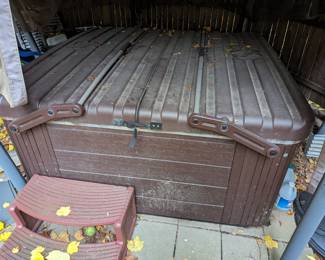 hot tub available for pre-sale