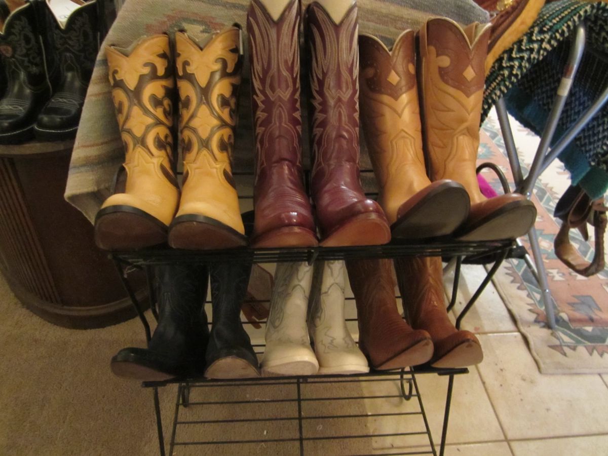 ESTATE SALE by GAYLE in Waddell, AZ starts on 11/9/2023