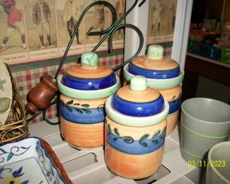 Storage Canisters