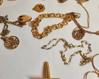https://www.auctionninja.com/stress-free-estate-services-llc/sales/details/glamorous-gold-silver-watches-and-costume-jewelry-no-reserves-auction-usa-shipping-on-all-items-12.html