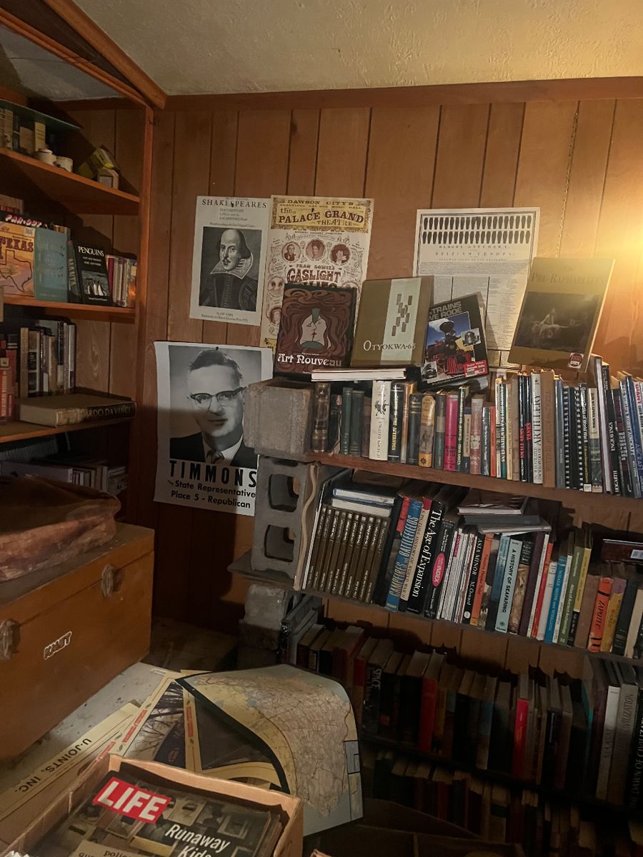 Pickers Paradise Estate sale in El Paso, TX starts on 11/4/2023