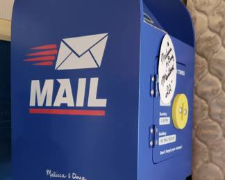 Mail Box