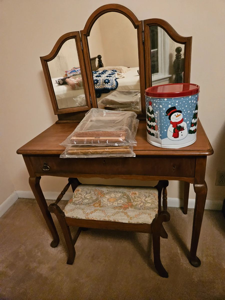 Quality home furnishings and accessories starts on 11/9/2023