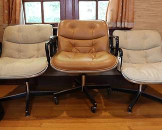 1970s mid-century desk and office chairs Knoll conference chairs by Pollock