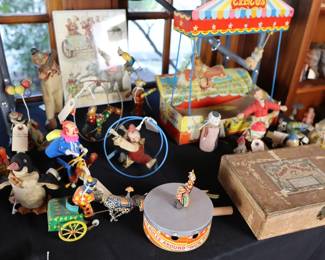 Vintage and antique toys