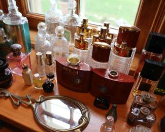 Vintage art glass, perfumes