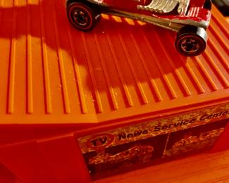 Vintage Hot Wheels RED LINE Wheels (6)