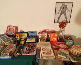 Games, Cardboard Puzzles, Books
