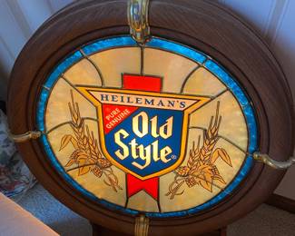 Vintage Old Style Lighted Beer Porthole Sign