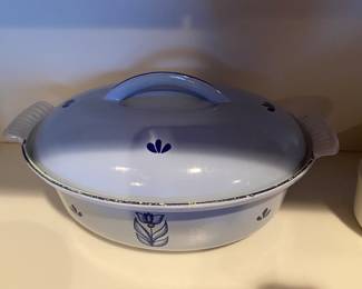 Vintage Dru Holland Blue Enamel Cast Iron Tulip Dutch Oven 