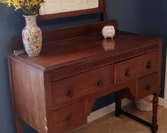 Antique oak vanity beautiful Hardware
