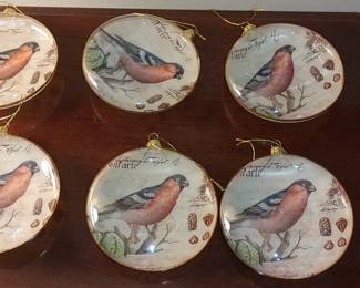 Stunning Raz Imports Robin 6” Disc Ornament Glass 