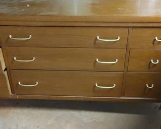 Mcm solid wood Broyhill dresser