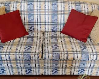 New Thomasville Damask Print Sleeper Sofa 