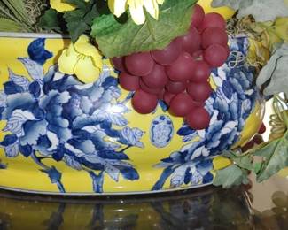 Stunning blue and yellow Oriental bowl with handle ( contains gorgeous arrangement)
