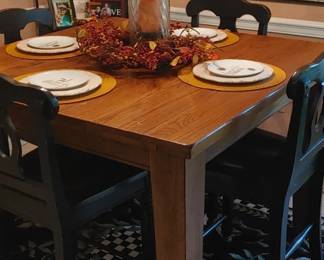 Gorgeous rustic Kitchen table with tapered legs comes with one leaf