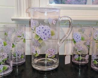 Evergreen Acrylic Beverage Serving Pitcher and set of 4 Tumblers Hydrangea ( we found the matching tray-pictured later)