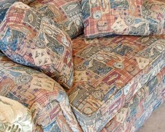 Nice love seat from them lakehouse 