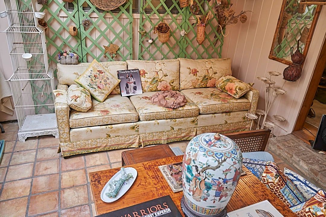 HUGE ESTATE SALE in Houston, TX starts on 11/10/2023