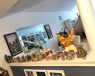 Cottage figurines - David Winter & others