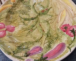 Large najolica type serving pkatter