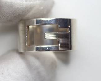 GUCCI UNISEX RING 925 STERLING SILVER "G" INSGINIA LOGO MADE IN ITALY SIGNATURE RIBBED AUTHENTIC
