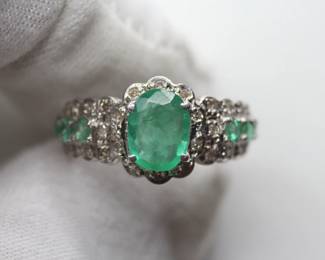 SOLID PLATINUM RING WITH NATURAL EMERALDS AND DIAMONDS 5.18 Grams, 1.77ctw, Size 6.5 GEMSTONE FINE JEWELRY
