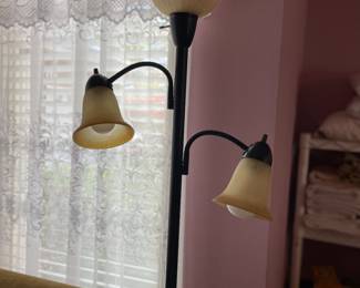 floor lamp