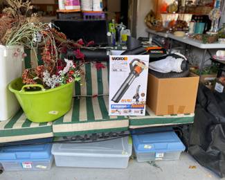 underneath all this is a glider /w cushions